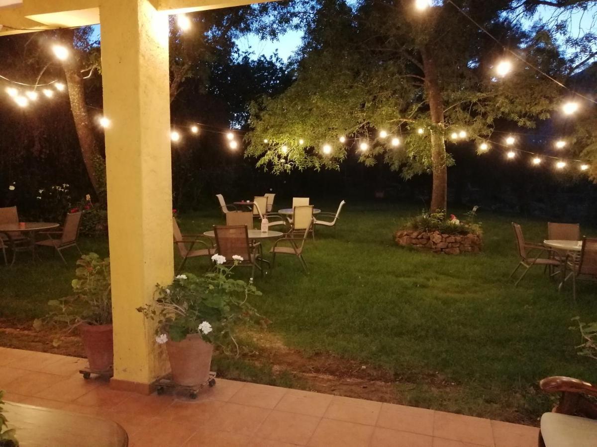 Hotel Rural Xerete Navaconcejo Kültér fotó