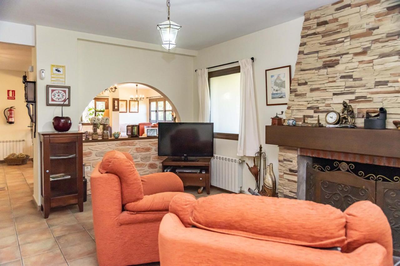 Hotel Rural Xerete Navaconcejo Kültér fotó